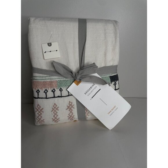 NEW Anthropologie Textured Kessabine Twin Duvet Cover Embroidered Patchwork - Picture 5 of 10